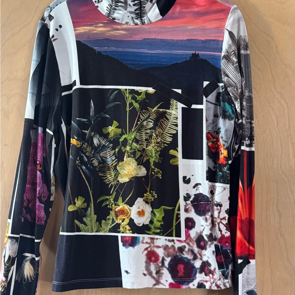 Scenic Floral Print Women's Sweatshirt